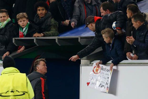 Rooney: Tidak Adil Salahkan...