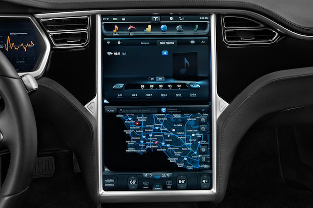 Tesla Model X dan S...