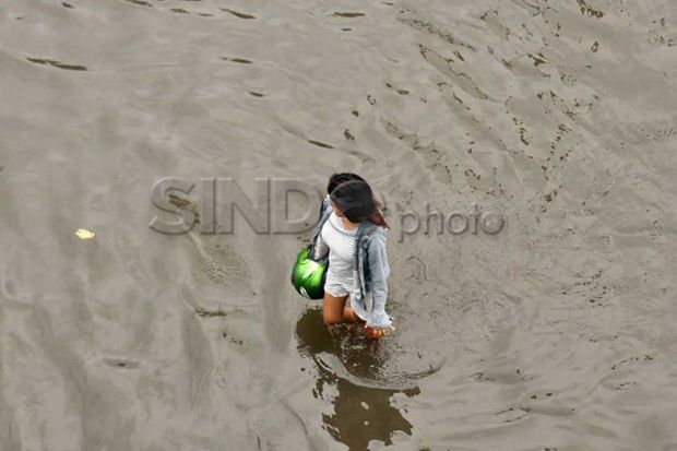 Banjir Juga Terjadi...