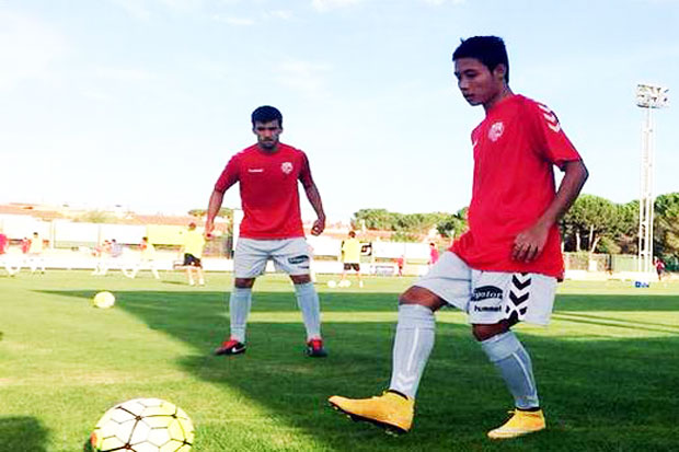Evan Dimas Back to Spain...