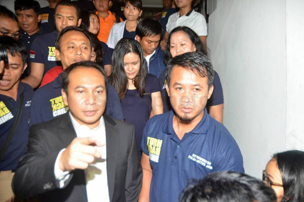 Polisi Rahasiakan Bukti...