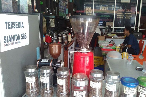 Kopi Sianida Dijual...