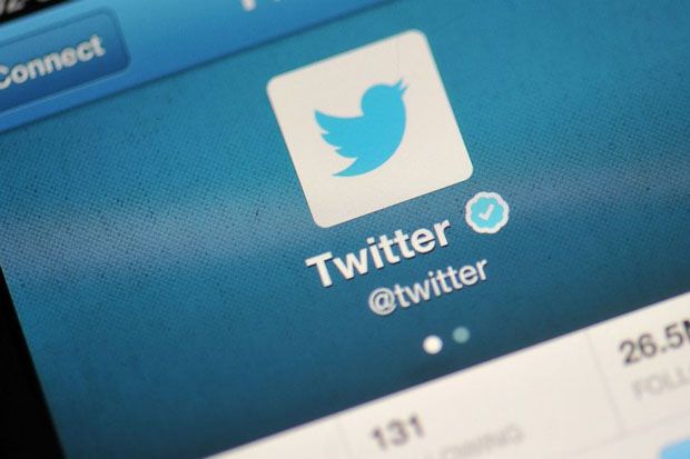 Contek Facebook, Twitter...