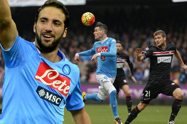 Napoli Jaga Jarak dari...