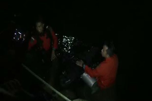 ABK Tercebur di Pelabuhan...