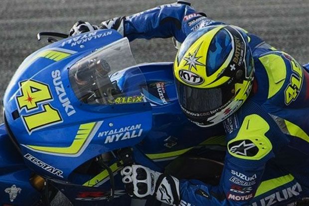Espargaro: Gearbox Suzuki...