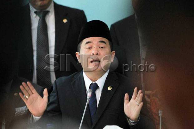 Respons Ketua DPR mengenai...
