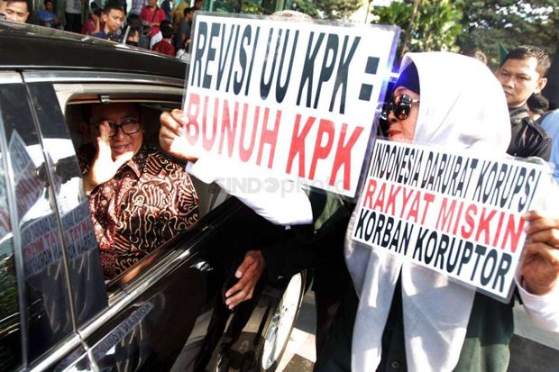 Ini Poin-poin Revisi...
