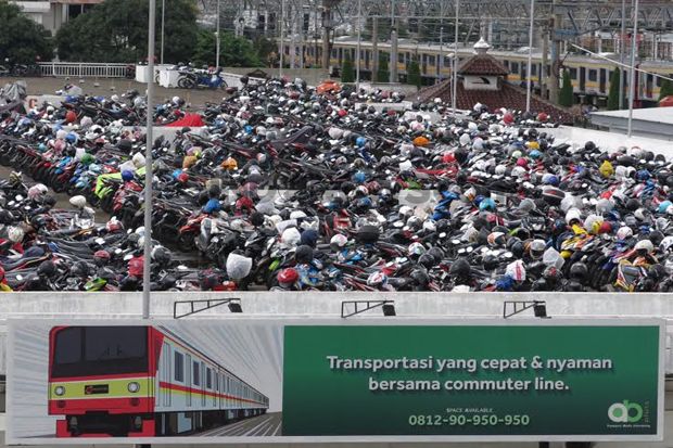 YLKI: Tarif Parkir Lebih...