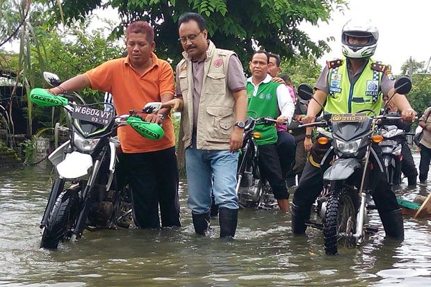 Banjir Belum Surut,...