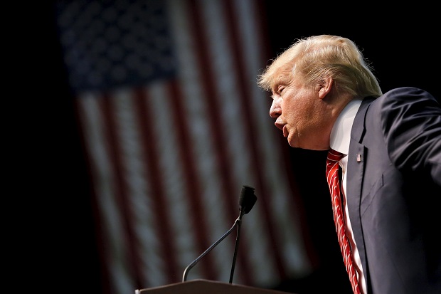 Trump: Bush Berbohong...
