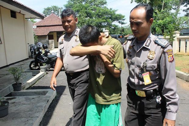 Ingin Bayar Utang, Pemuda...
