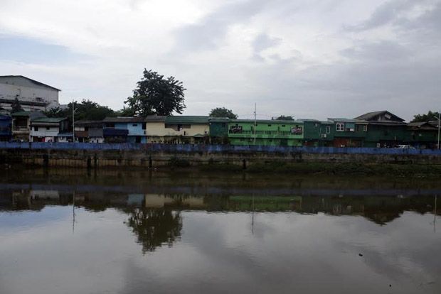 Tertibkan Kalijodo,...