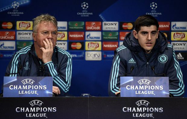 Courtois Minta Bek Tetap...