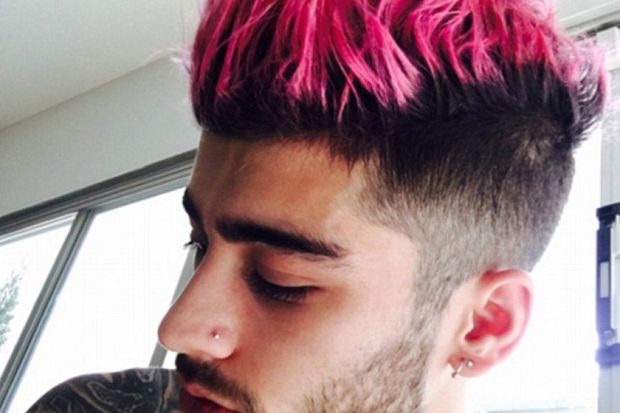Zayn Malik Ubah Warna...