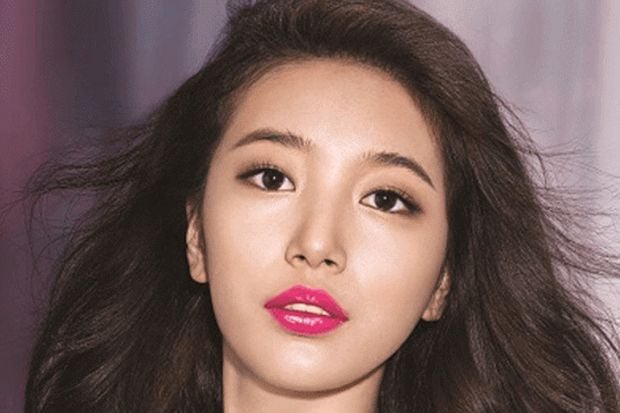 Wow! Suzy Miss A Terlihat...
