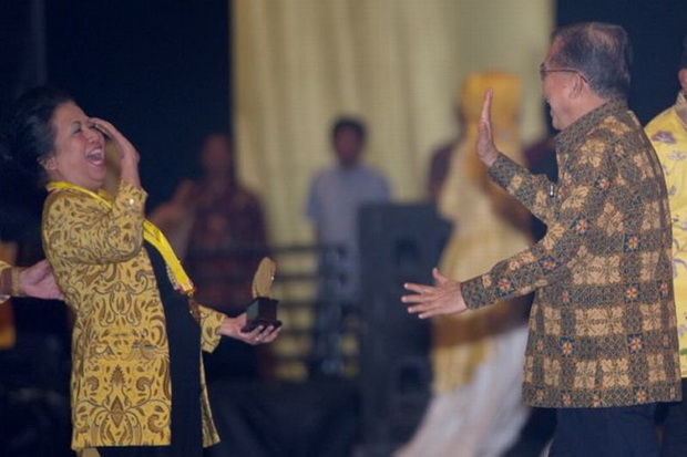 Ini Pesan Ceu Popong...