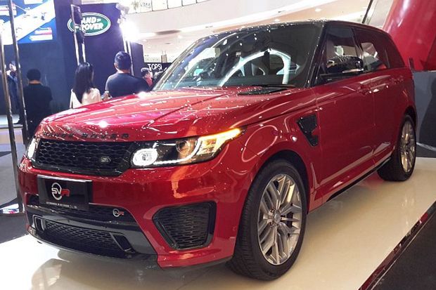Range Rover Sport SVR...