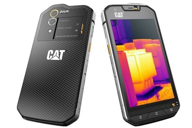 Handphone CAT S60 Dilengkapi...
