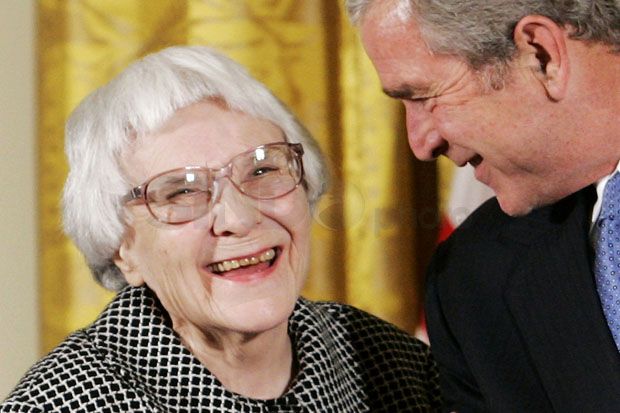Harper Lee, Penulis...