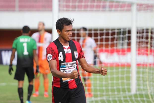 Tinggalkan Persipura,...