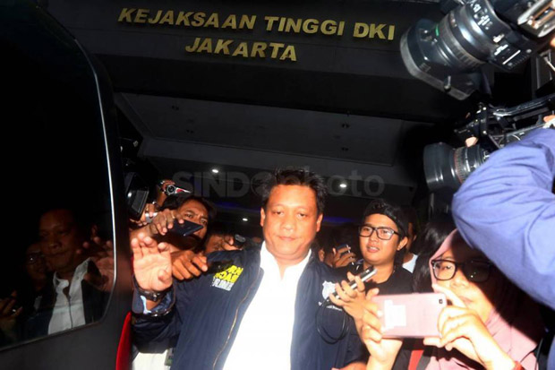 Besok Diperiksa, Polisi...