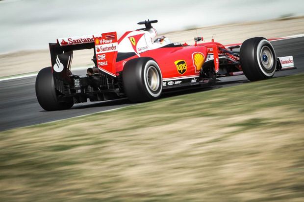 Vettel Tercepat di Pramusim...