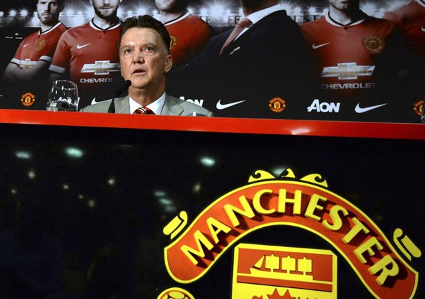 Nama Manchester United...