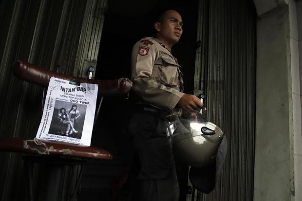 Dijaga Polisi, Penjarah...