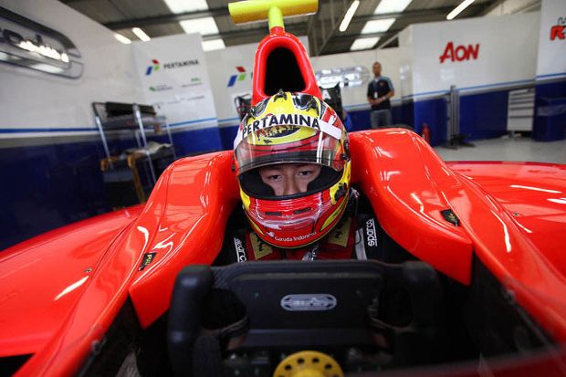 Rio Haryanto Siapkan...