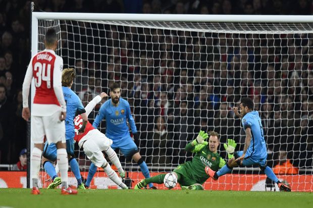 Babak Pertama: Arsenal...