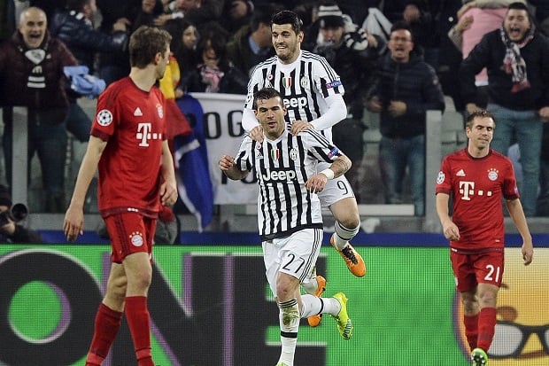 Juve Tahan Imbang Si...