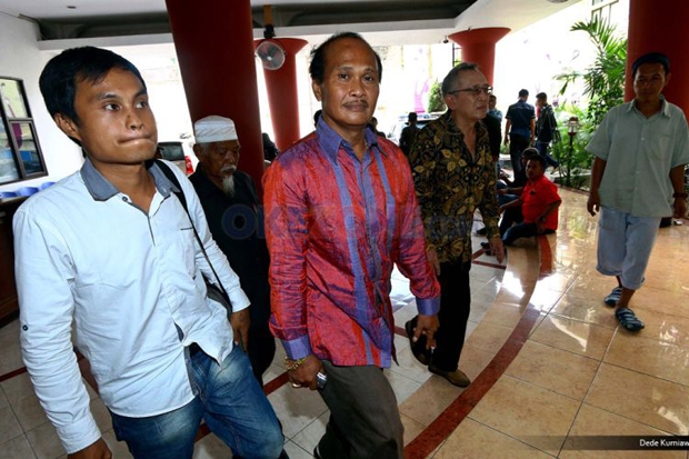 Penangkapan Daeng Azis...