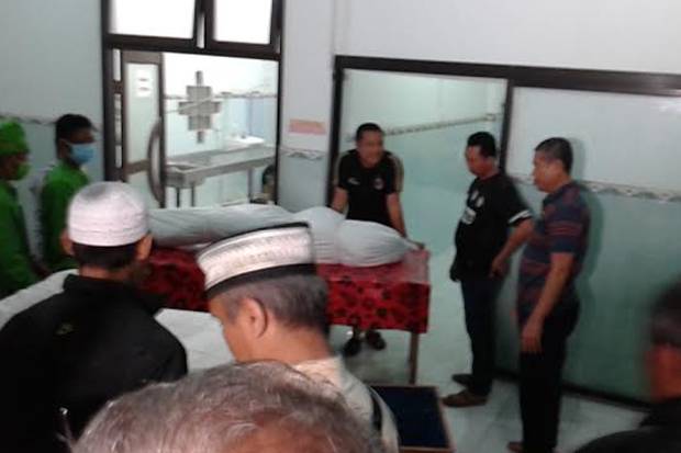 Tersangka Pembunuh Manajer...