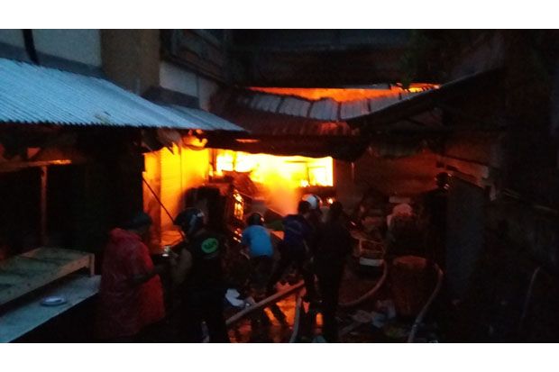 Pasar Badung Dilalap...