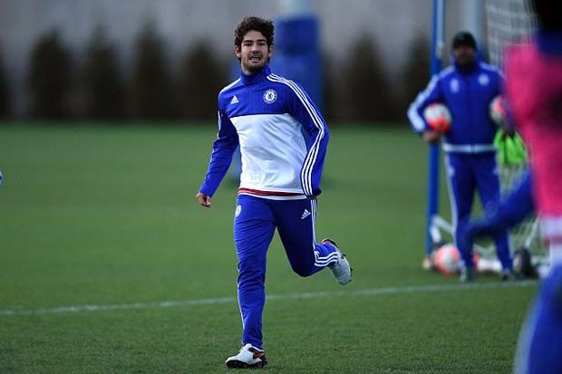 Menanti Debut Resmi...