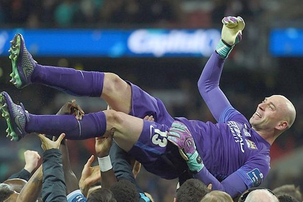 Willy Caballero, Sang...