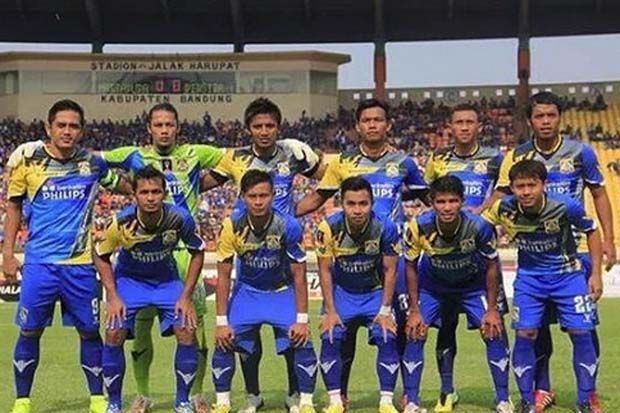 Wow! Kiper Gerri Mandagi...