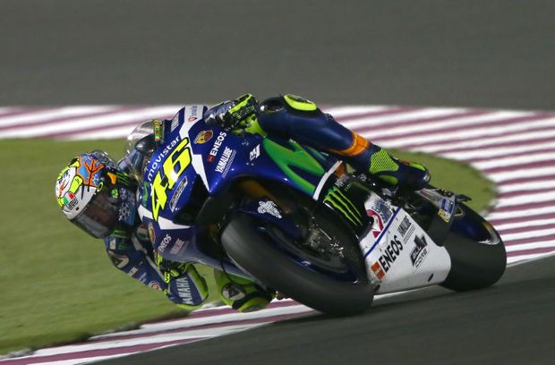 Rossi Akan Gunakan Ban...