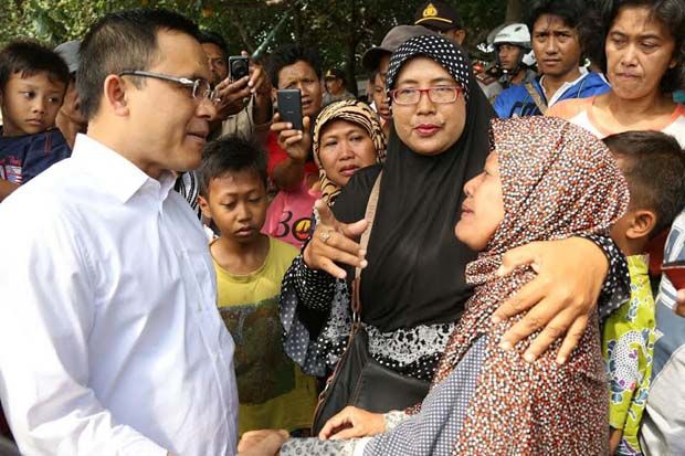 Bupati Banyuwangi Tenangkan...