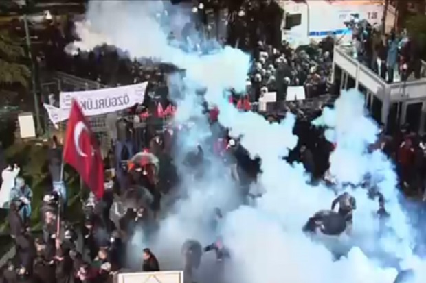 Rezim Erdogan Rebut...