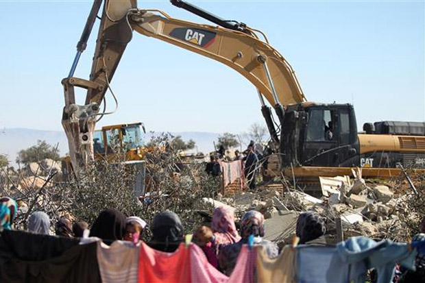Israel Hancurkan Rumah,...