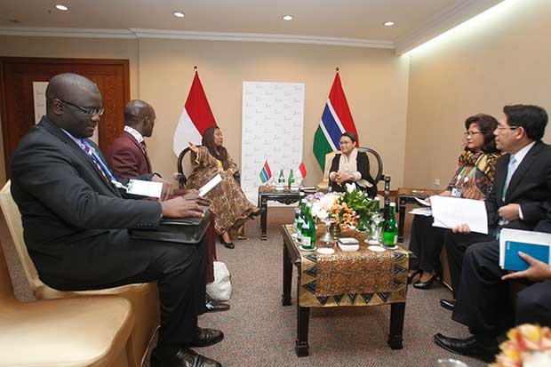 Indonesia Dukung Gambia...