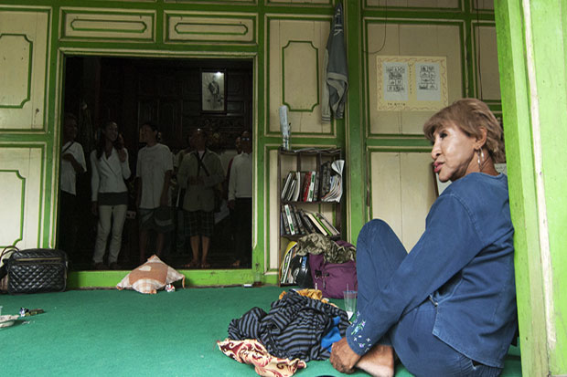 Transgender Pesantren...