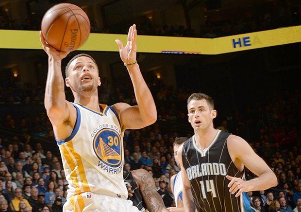 Warriors Cetak Rekor...