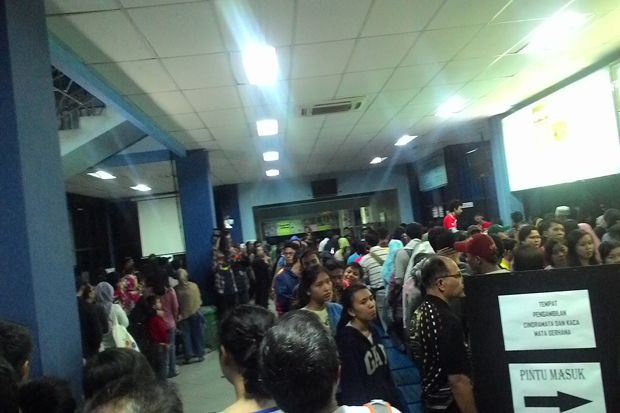Kehabisan Kacamata Gerhana,...