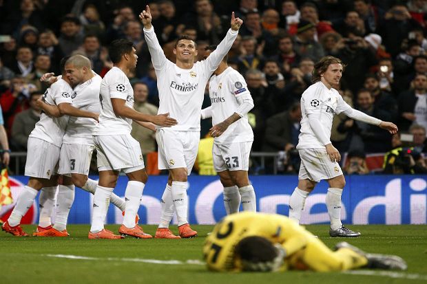 Real Madrid Tim Pertama...