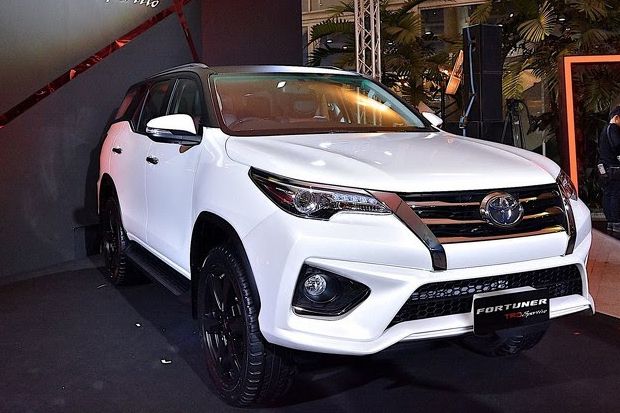 Toyota Siapkan Fortuner...