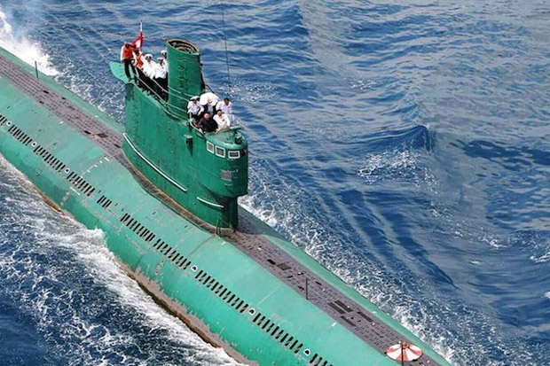 Kapal Selam Korut Dilaporkan...
