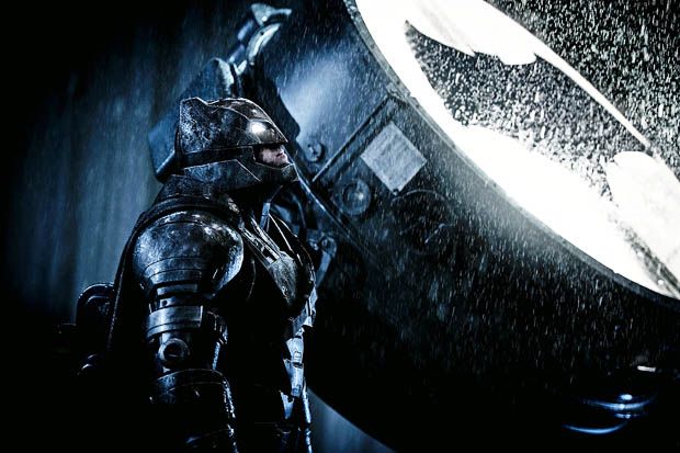 Batman Berduka dan Menderita,...